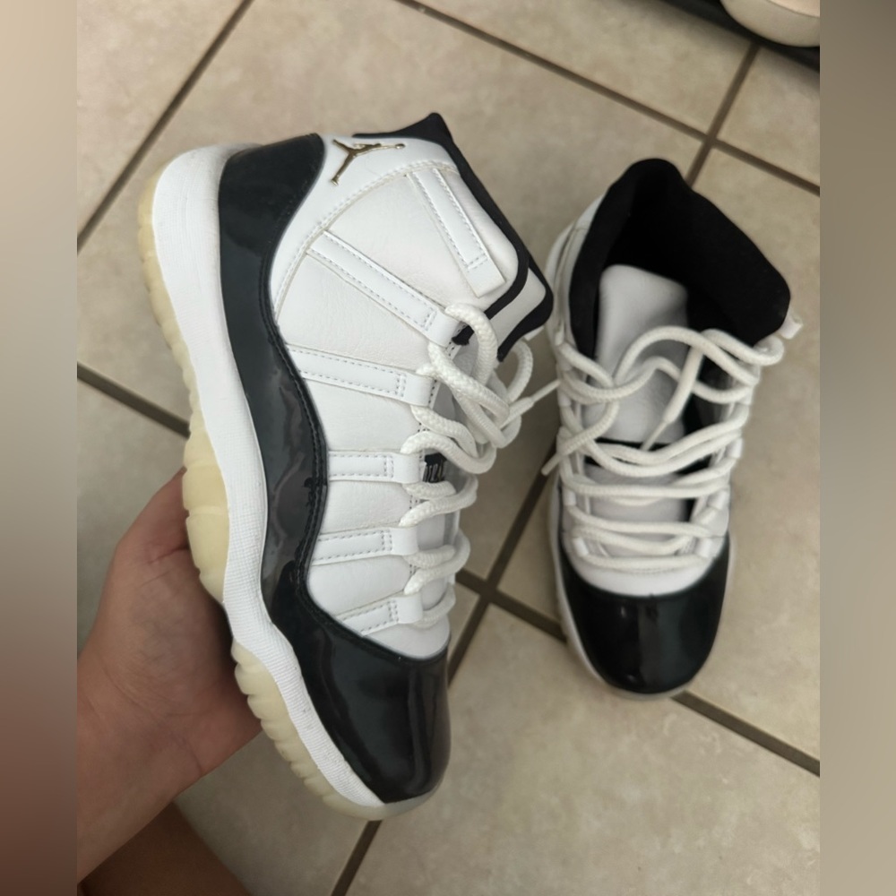 Air Jordan Retro 11 Gratitude GS